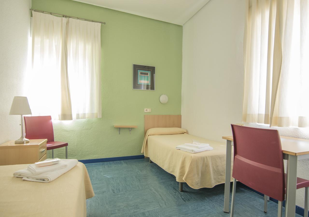 Albergue Inturjoven Уэльва Экстерьер фото